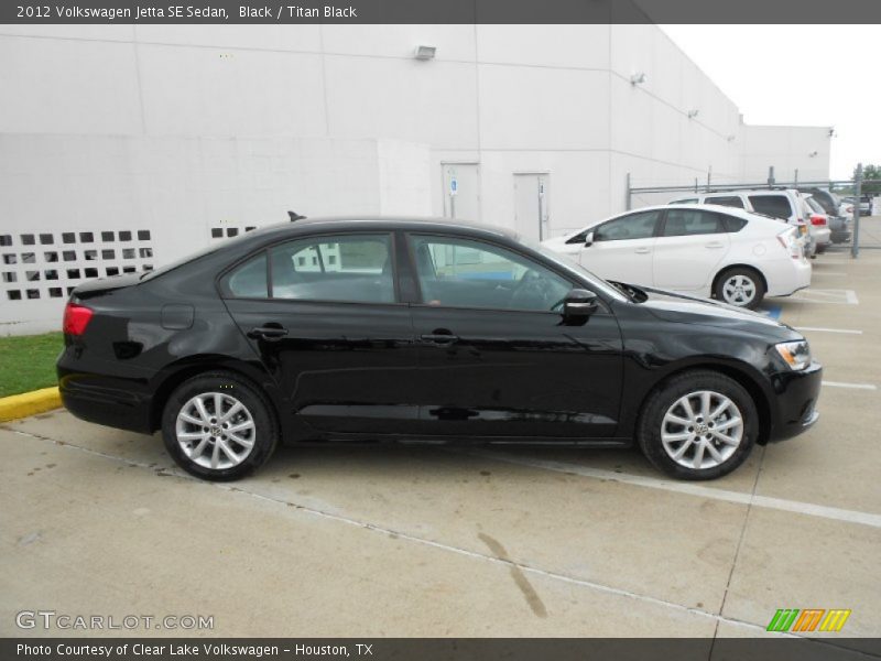 Black / Titan Black 2012 Volkswagen Jetta SE Sedan