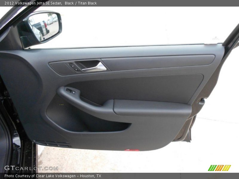 Black / Titan Black 2012 Volkswagen Jetta SE Sedan