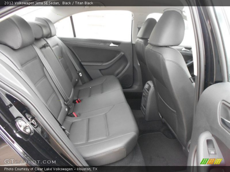 Black / Titan Black 2012 Volkswagen Jetta SE Sedan