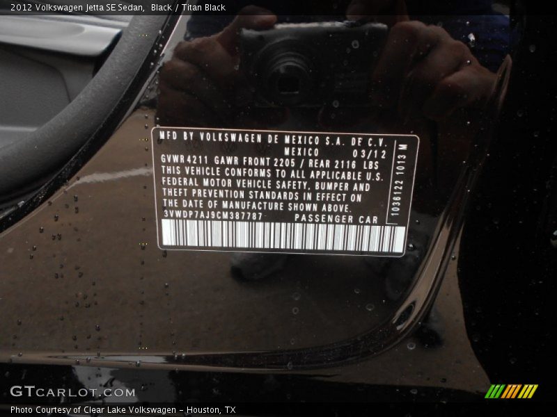 Black / Titan Black 2012 Volkswagen Jetta SE Sedan