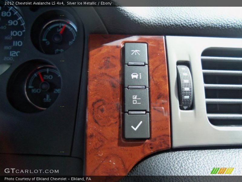 Silver Ice Metallic / Ebony 2012 Chevrolet Avalanche LS 4x4