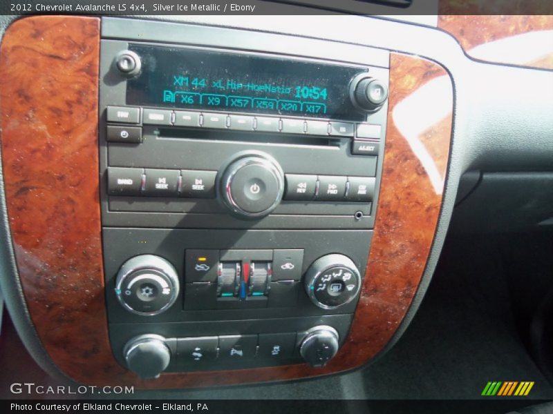 Silver Ice Metallic / Ebony 2012 Chevrolet Avalanche LS 4x4