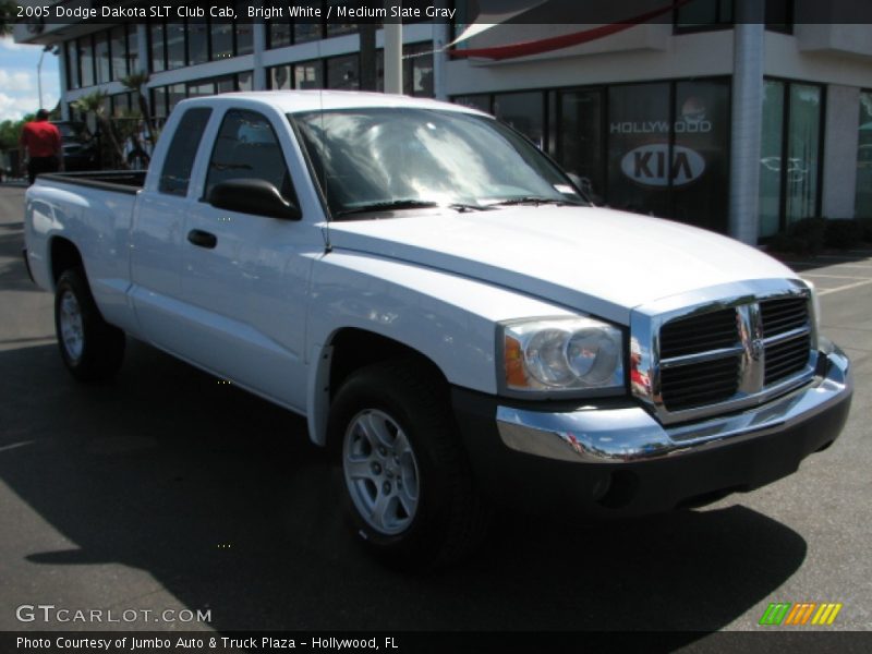 Bright White / Medium Slate Gray 2005 Dodge Dakota SLT Club Cab