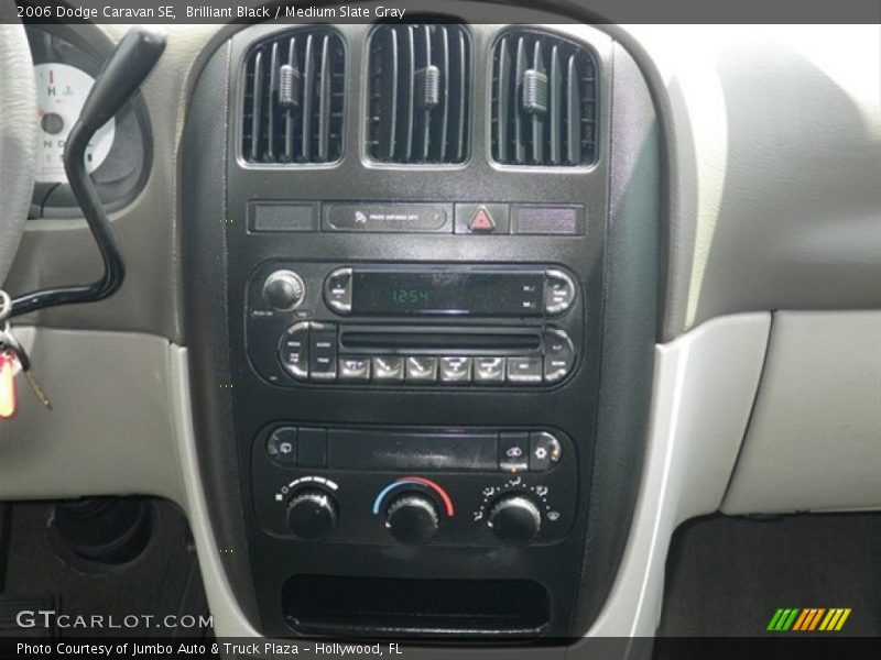 Brilliant Black / Medium Slate Gray 2006 Dodge Caravan SE