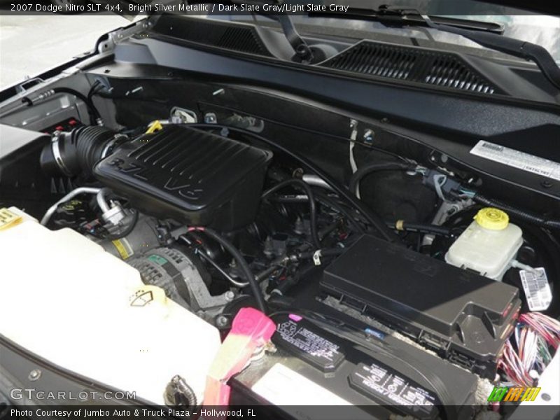 Bright Silver Metallic / Dark Slate Gray/Light Slate Gray 2007 Dodge Nitro SLT 4x4