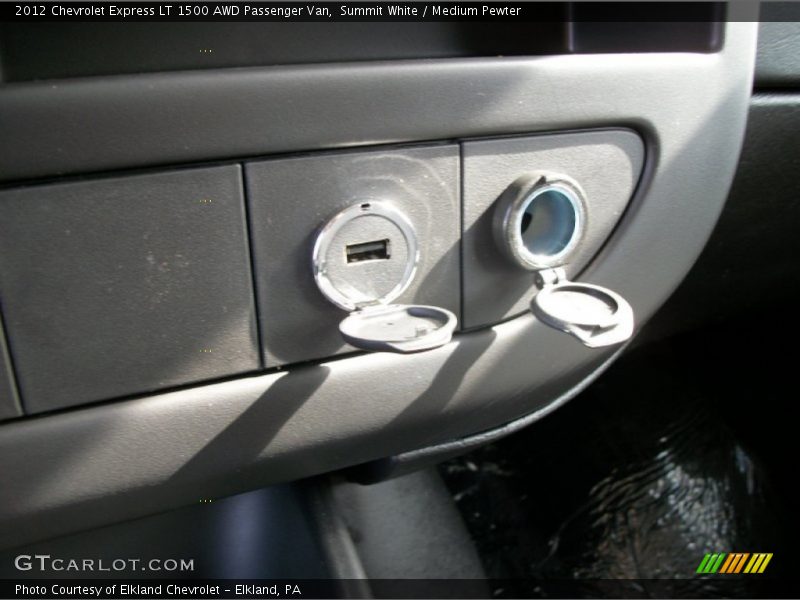 Summit White / Medium Pewter 2012 Chevrolet Express LT 1500 AWD Passenger Van