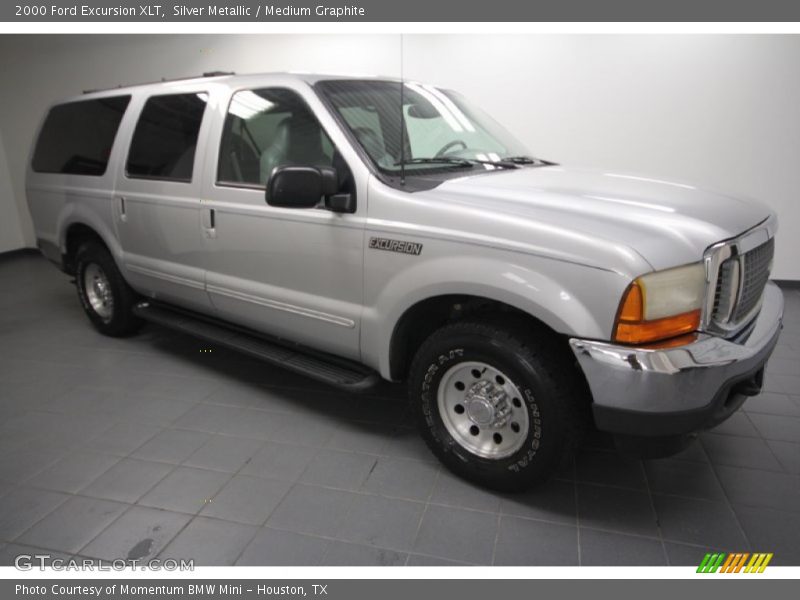 Silver Metallic / Medium Graphite 2000 Ford Excursion XLT
