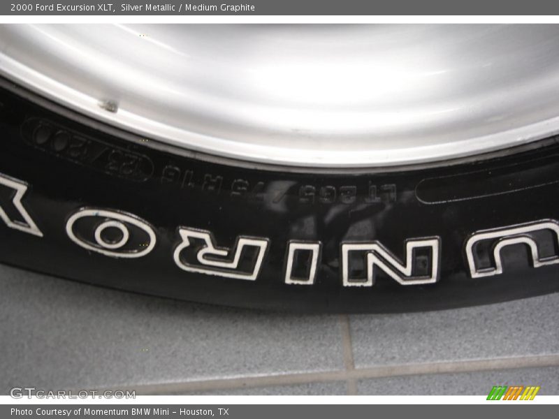 Silver Metallic / Medium Graphite 2000 Ford Excursion XLT