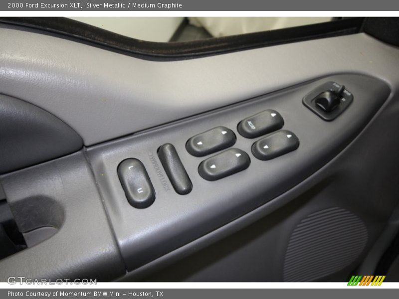 Silver Metallic / Medium Graphite 2000 Ford Excursion XLT
