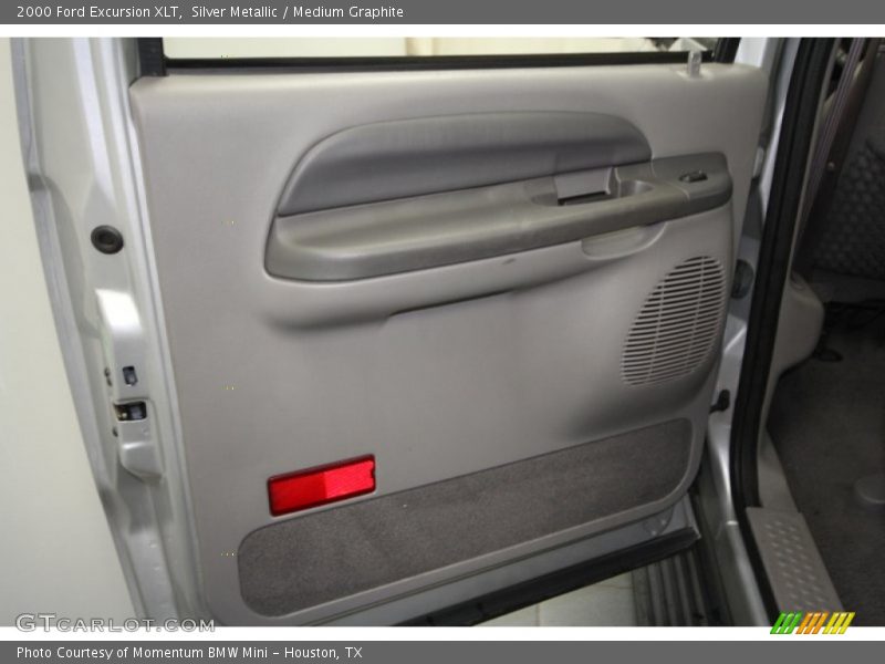 Silver Metallic / Medium Graphite 2000 Ford Excursion XLT