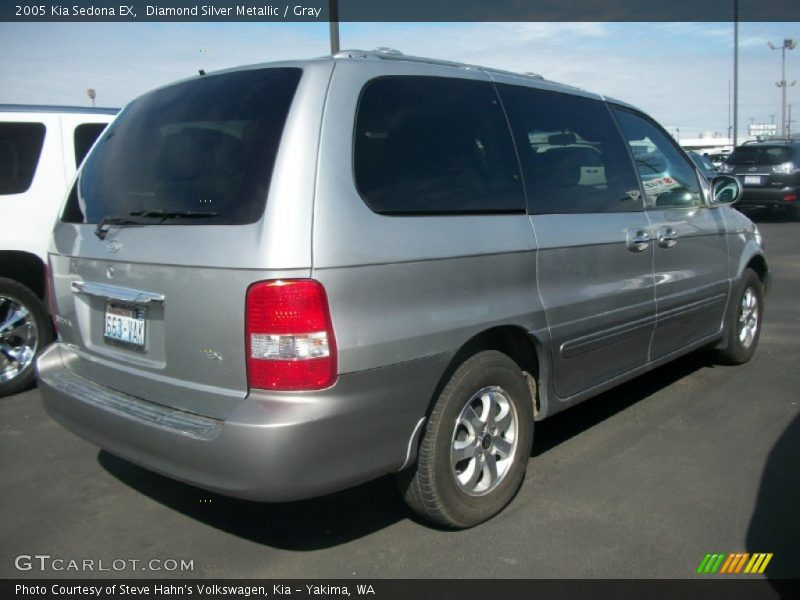 Diamond Silver Metallic / Gray 2005 Kia Sedona EX