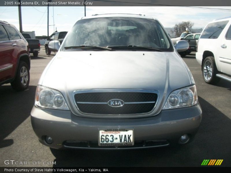 Diamond Silver Metallic / Gray 2005 Kia Sedona EX