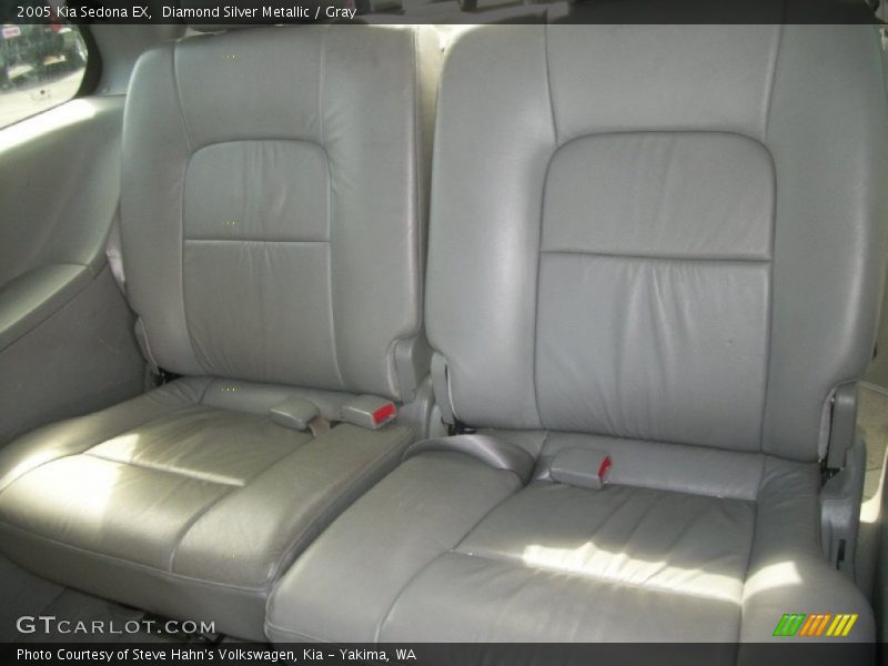 Diamond Silver Metallic / Gray 2005 Kia Sedona EX