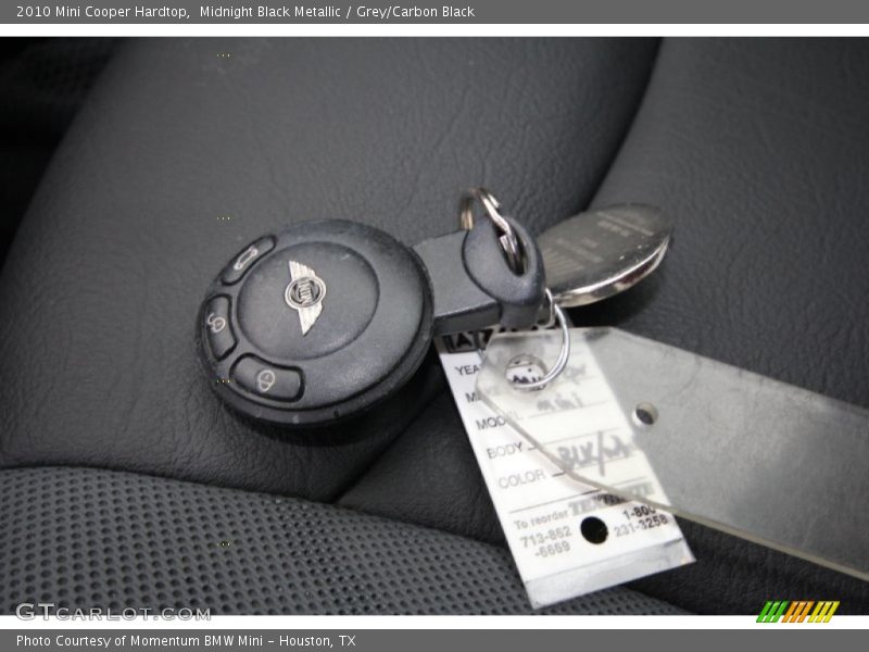 Midnight Black Metallic / Grey/Carbon Black 2010 Mini Cooper Hardtop