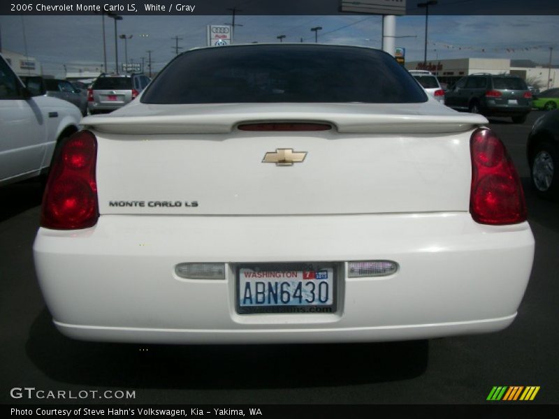 White / Gray 2006 Chevrolet Monte Carlo LS