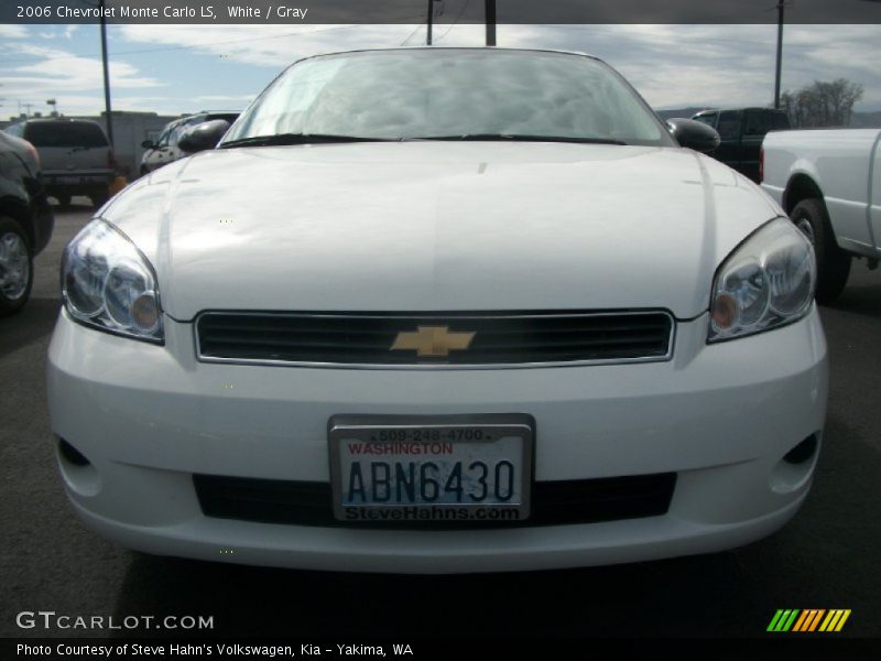 White / Gray 2006 Chevrolet Monte Carlo LS