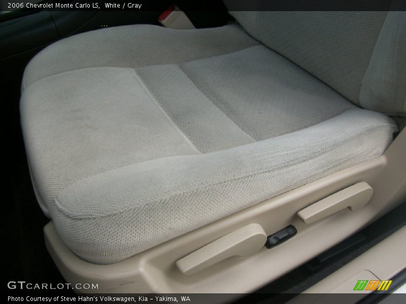 White / Gray 2006 Chevrolet Monte Carlo LS