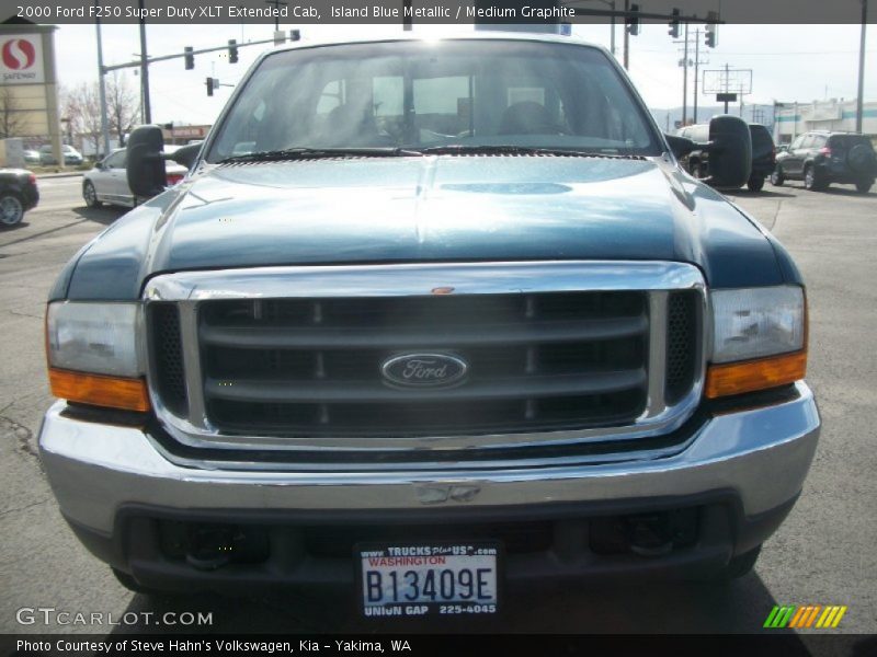 Island Blue Metallic / Medium Graphite 2000 Ford F250 Super Duty XLT Extended Cab