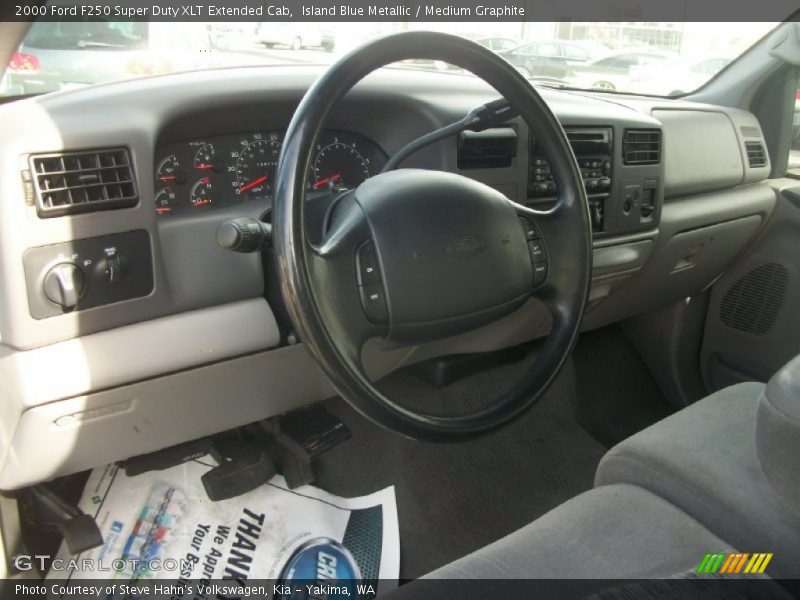 Island Blue Metallic / Medium Graphite 2000 Ford F250 Super Duty XLT Extended Cab