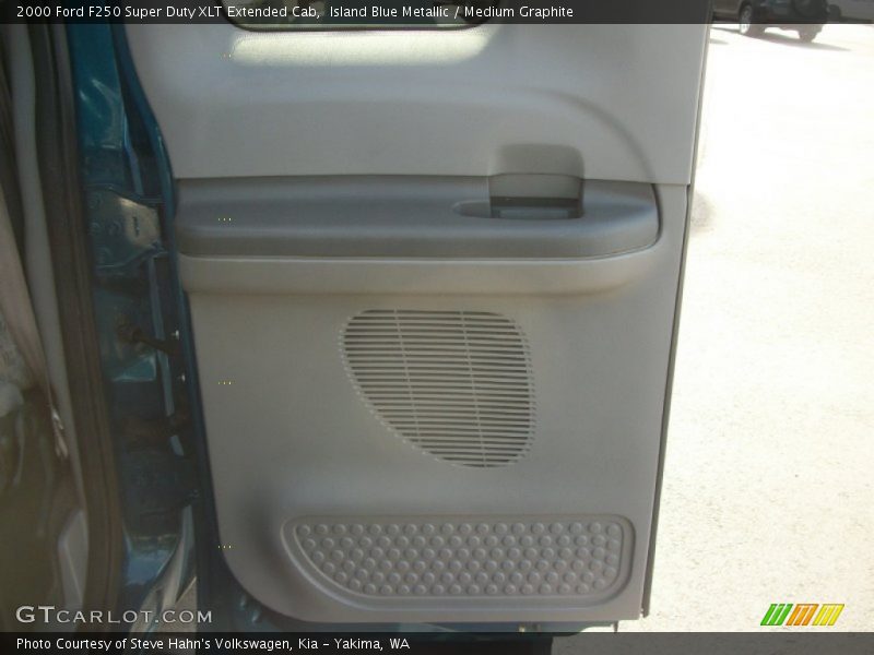 Island Blue Metallic / Medium Graphite 2000 Ford F250 Super Duty XLT Extended Cab