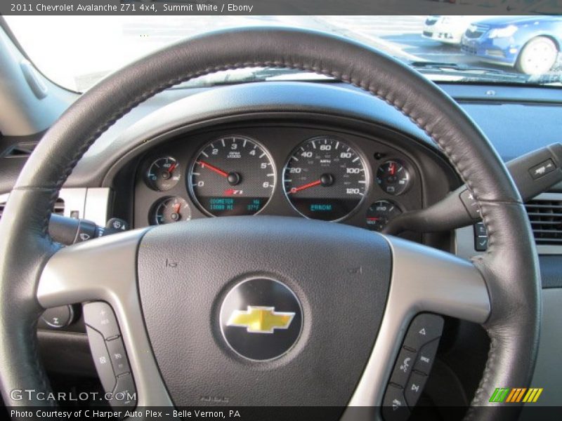 Summit White / Ebony 2011 Chevrolet Avalanche Z71 4x4