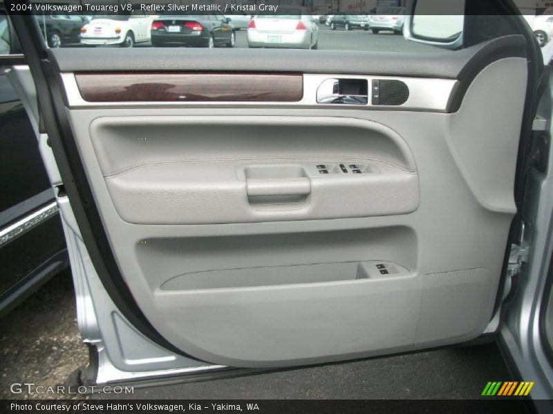 Reflex Silver Metallic / Kristal Gray 2004 Volkswagen Touareg V8