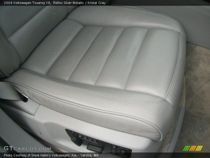 Reflex Silver Metallic / Kristal Gray 2004 Volkswagen Touareg V8