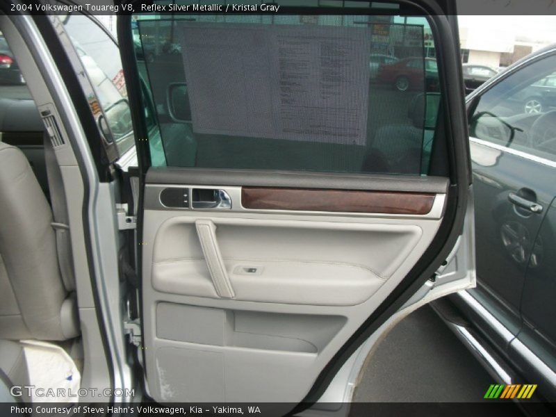 Reflex Silver Metallic / Kristal Gray 2004 Volkswagen Touareg V8