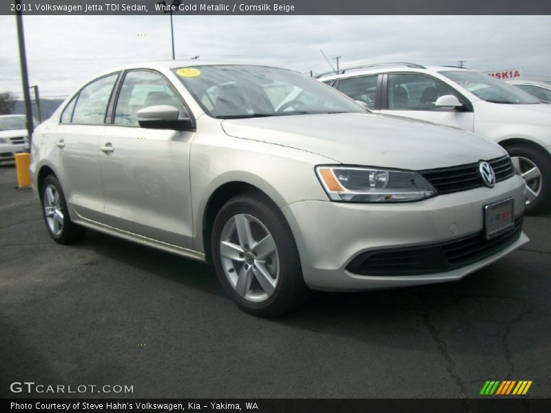 White Gold Metallic / Cornsilk Beige 2011 Volkswagen Jetta TDI Sedan