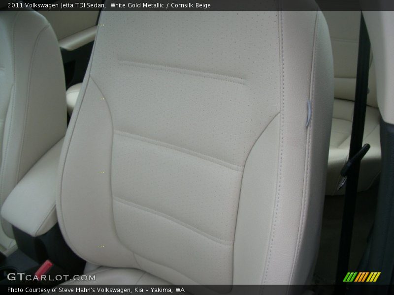 White Gold Metallic / Cornsilk Beige 2011 Volkswagen Jetta TDI Sedan