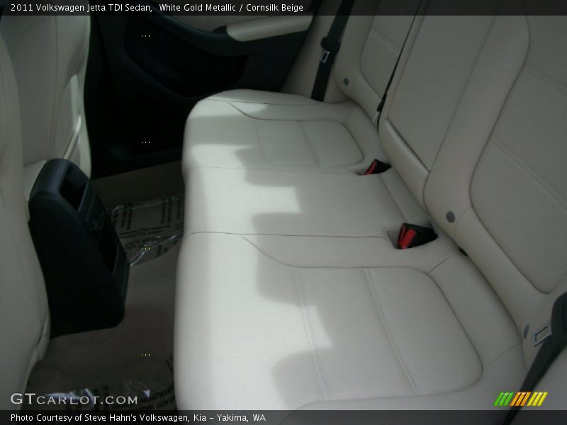 White Gold Metallic / Cornsilk Beige 2011 Volkswagen Jetta TDI Sedan