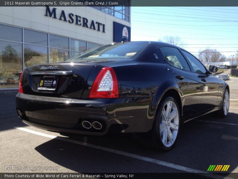 Grigio Granito (Dark Grey) / Cuoio 2012 Maserati Quattroporte S