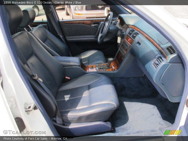 Glacier White / Blue 1998 Mercedes-Benz E 320 Sedan