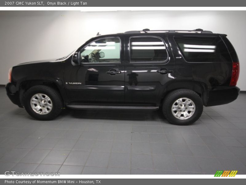 Onyx Black / Light Tan 2007 GMC Yukon SLT