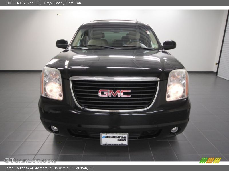 Onyx Black / Light Tan 2007 GMC Yukon SLT