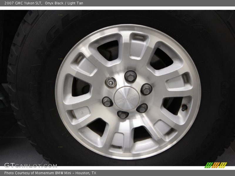 Onyx Black / Light Tan 2007 GMC Yukon SLT