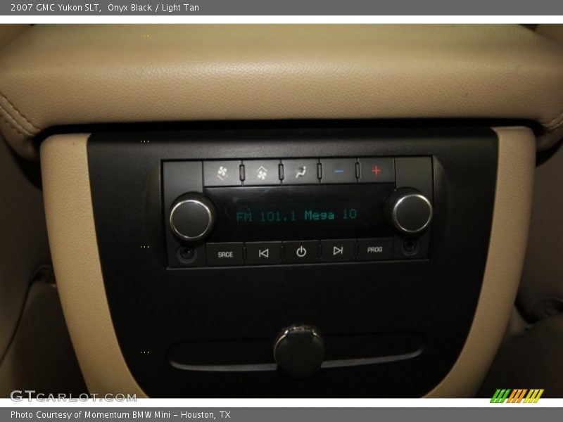Onyx Black / Light Tan 2007 GMC Yukon SLT