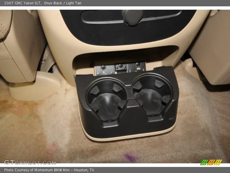 Onyx Black / Light Tan 2007 GMC Yukon SLT