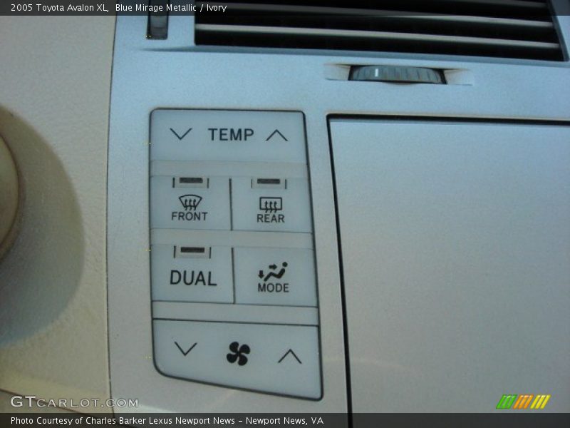 Blue Mirage Metallic / Ivory 2005 Toyota Avalon XL