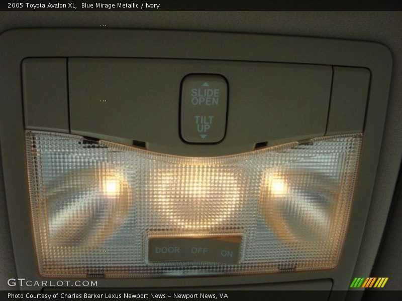 Blue Mirage Metallic / Ivory 2005 Toyota Avalon XL