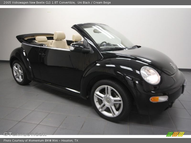 Uni Black / Cream Beige 2005 Volkswagen New Beetle GLS 1.8T Convertible