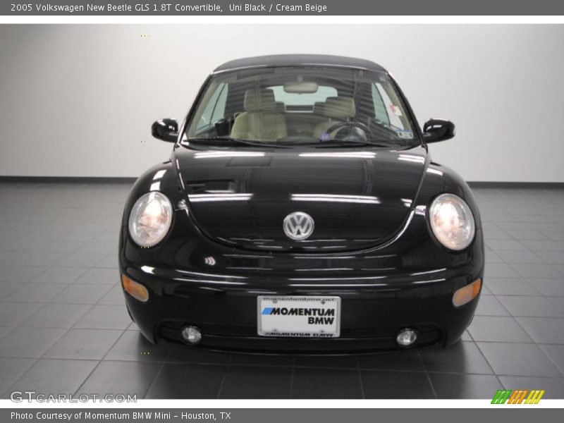Uni Black / Cream Beige 2005 Volkswagen New Beetle GLS 1.8T Convertible