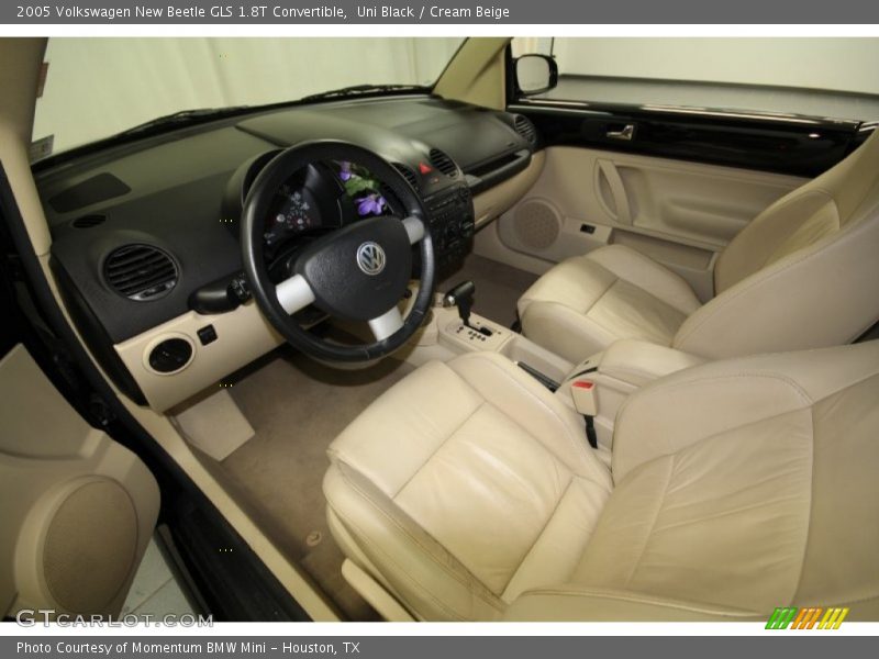 Uni Black / Cream Beige 2005 Volkswagen New Beetle GLS 1.8T Convertible
