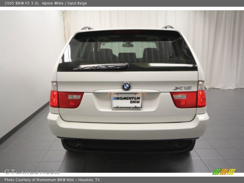 Alpine White / Sand Beige 2005 BMW X5 3.0i