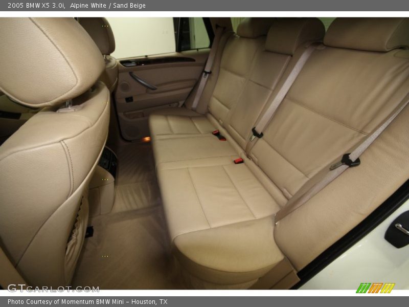 Alpine White / Sand Beige 2005 BMW X5 3.0i