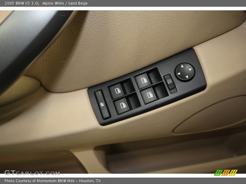 Alpine White / Sand Beige 2005 BMW X5 3.0i