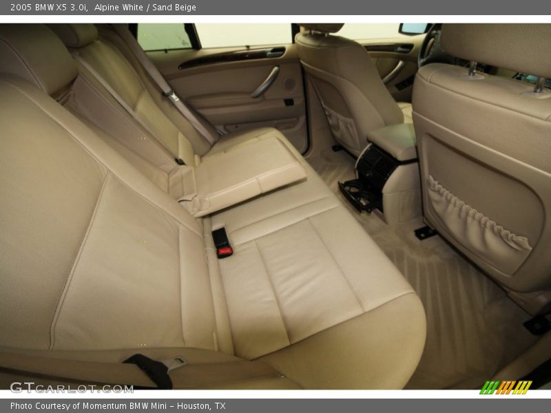 Alpine White / Sand Beige 2005 BMW X5 3.0i