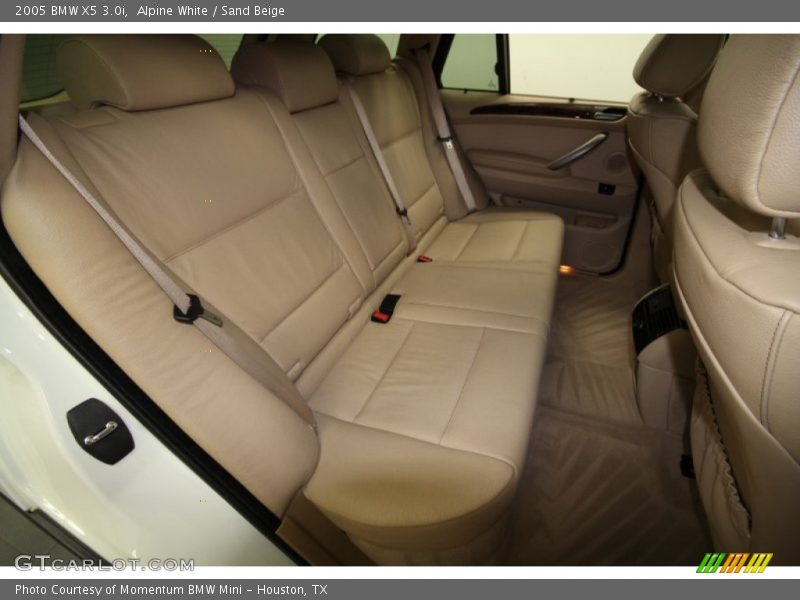 Alpine White / Sand Beige 2005 BMW X5 3.0i