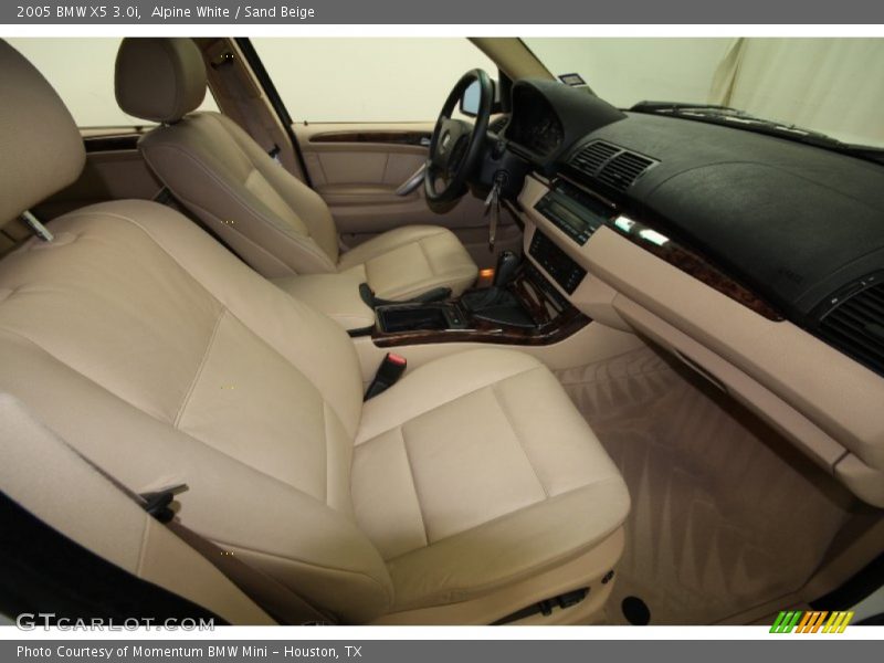 Alpine White / Sand Beige 2005 BMW X5 3.0i