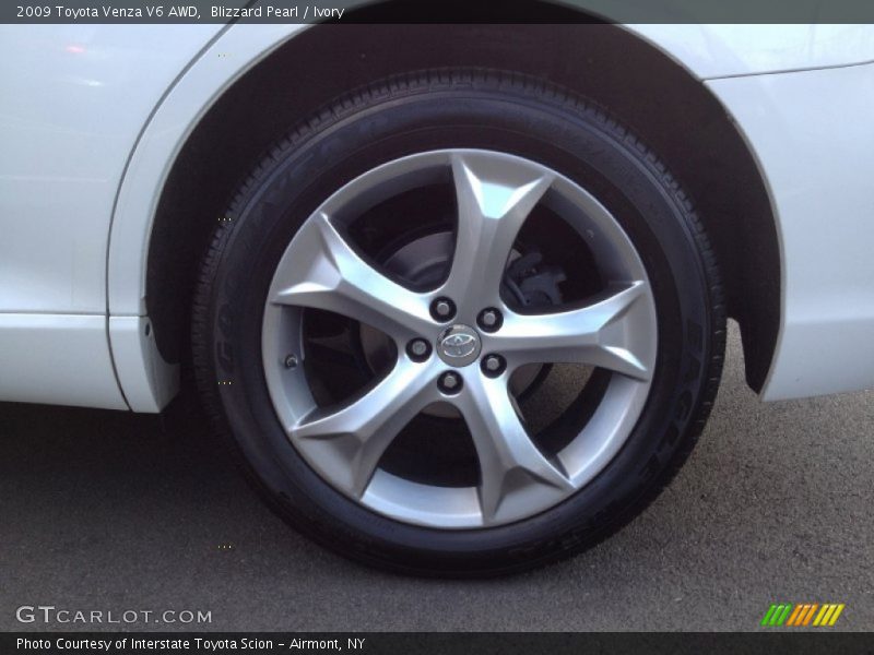Blizzard Pearl / Ivory 2009 Toyota Venza V6 AWD